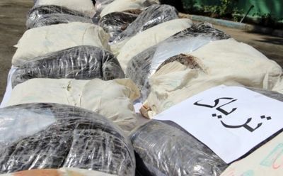 کشف تریاک جاسازی شده در سنتور توسط ماموران گمرک