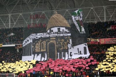 ماکت قدس بر سکوی تماشاگران دو تیم فوتبال ترکیه +تصاویر