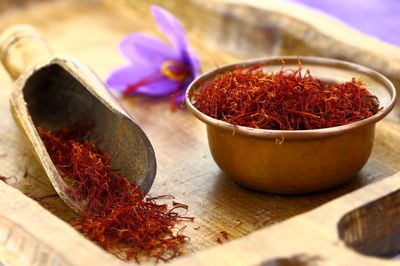۱۵۰۰ دلار؛ قیمت هر کیلو زعفران ایران در بازار جهانی