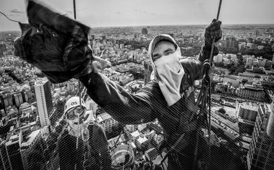 پر دل و جرات‌ترین کارگران جهان +عکس