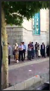 تشکیل صف طولانی مقابل حسینیه ارشاد +فیلم