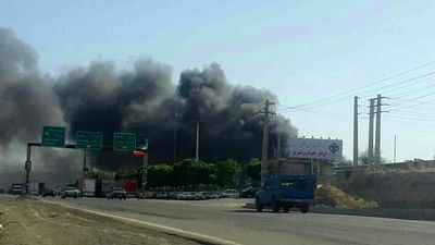 آتش سوزی در کارخانه ایران خودرو تبریز +عکس