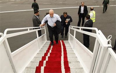 زنگنه فردا به وین می‌رود