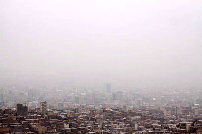 گردوغبار غرب و جنوب‌غرب کشور را فرا می‌گیرد