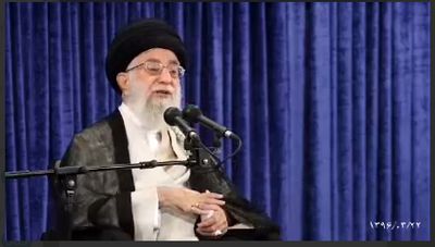 رهبرمعظم انقلاب: کاری‌کنید همه از بهره‌های فضای مجازی استفاده کنند +فیلم