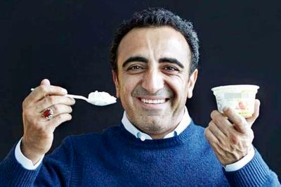ماست‌بندی که میلیاردر شد! +عکس