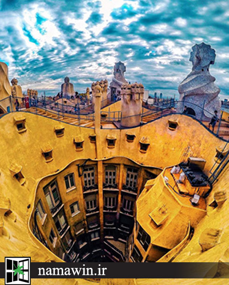 ساختمان عجیب کازا میلا در اسپانیا