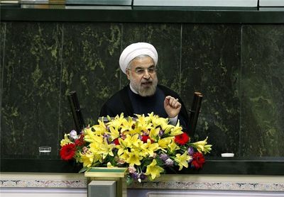 روحانی: حراست از حقوق همه مردم را وظیفه خود می‌دانم/ در پی انجام اصلاح نظام مالیاتی هستیم