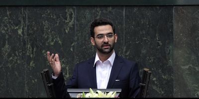 آذری جهرمی، مدافع سنگر فضای باز اطلاع رسانی