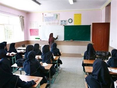 شیوه‌نامه جنجالی جذب معلم اصلاح شد