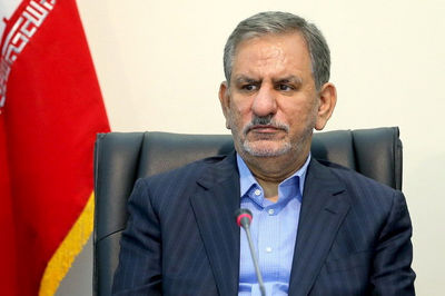 جهانگیری: وزارت ارتباطات از موضوع تصدی‌گری کنار بکشد/ کسانی که علیه آذری جهرمی گفتند حلالیت بخواهند/  ازصحبت در مورد فسادها دست برنمی‌دارم