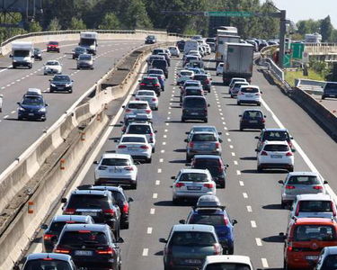 توقف فروش خودروهای بنزینی و گازوئیلی در ایتالیا