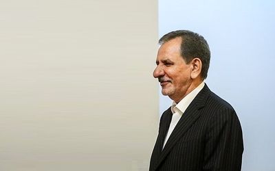 جهانگیری معاون اول ماند