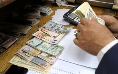 بازار آرام خرید و فروش دلار/ پیش‌بینی افزایش قیمت تا پایان سال جاری