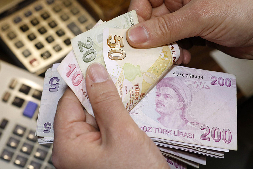 نرخ ارزهای خارجی در بازار ترکیه کاهش یافت