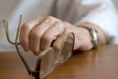 اختلال تعادل و شکستگی استخوان در کمین سالمندان