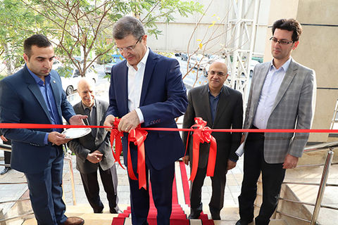 افتتاح مکان جدید شعبه اندرزگوی شرقی بانک کارآفرین