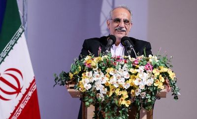 پیش‌بینی رشد ۷درصدی اقتصاد/ الزام بانک‎ها به فروش اموال مازاد