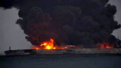 خطر انفجار نفتکش آتش گرفته ایران در آبهای شرقی چین