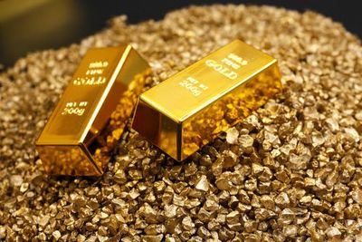 پیش‌بینی کاهش قیمت طلا در هفته جاری