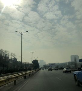 آلودگی هوا در تهران همچنان ادامه دارد