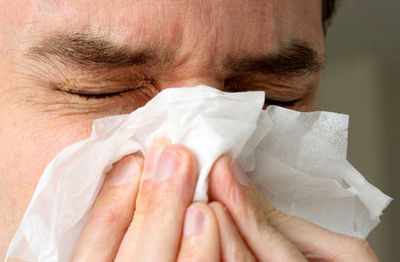 موج ابتلا به بیماری آنفلوآنزای فصلی کماکان ادامه دارد