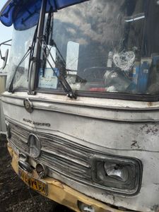 اتوبوسی که ماموران ناجا را در خیابان پاسداران زیر گرفت +عکس