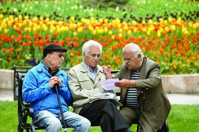 مستمری‌بگیران کارگری در سکوی نخست فقر