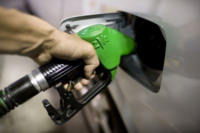 گران نشدن بنزین به ضرر کدام بخش از جامعه است؟