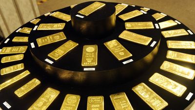 کاهش ۸ دلاری قیمت طلا