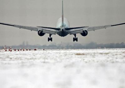 لغو بیش از  ۱۲۰پرواز در فرودگاه‌های لندن براثر سرما