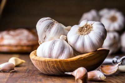 با این خوراکی‌ها به جنگ سرطان بروید!