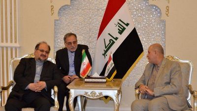 شریعتمداری: برای گسترش روابط همه جانبه با عراق تلاش می‌کنیم
