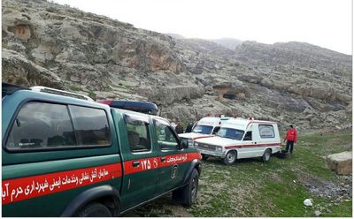 کشف یک جسد در ارتفاعات سفیدکوه خرم‌آباد +عکس