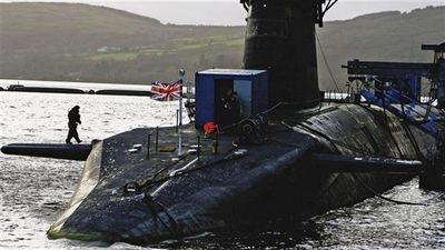 زیردریایی‌های انگلیس عازم سوریه شدند