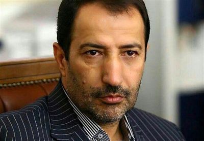 مطالبه مجلس از دولت برای کاهش ۸۰۰تومانی قیمت دلار