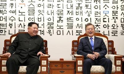 استقبال آبه از دیدار رهبران دو کره