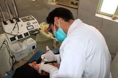 جولان سنتی‌ها در عرصه دندانپزشک