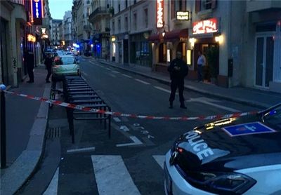 ۱۰کشته و زخمی در حمله فرد مسلح به چاقو در پاریس