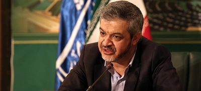 نماینده تهران نسخه کامل برجام را به هیات رئیسه مجلس ارائه داد