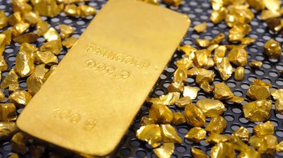 طلا دوباره ۱۳۰۰دلار را خواهد شکست؟/ ثبت بزرگترین کاهش هفتگی طلا در پنج ماه گذشته