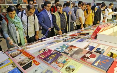 شروع داغ نمایشگاه کتاب تهران در یک روز بهاری