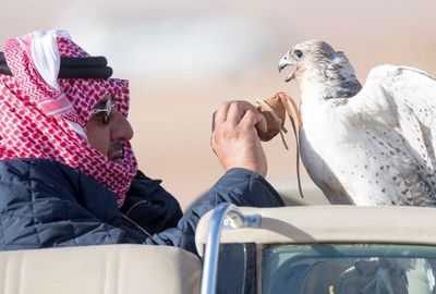 ولیعهد مخلوع عربستان این روزها چه می‌کند؟ +تصاویر