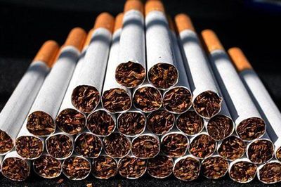 ٤٠‌درصد پول سیگار در جیب قاچاقچیان