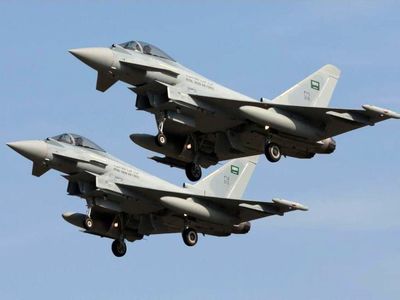 جنگنده‌های سعودی صنعا را بمباران کردند