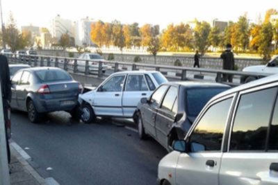 ۸ مصدوم در تصادف زنجیره‌ای در جاده چالوس