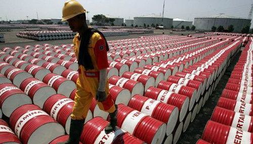 آمریکا تا چه اندازه قادر است خرید نفت از ایران را محدود کند؟
