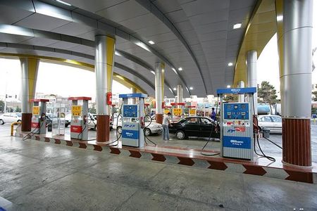 مجلس مخالف افزایش قیمت بنزین است یا موافق؟