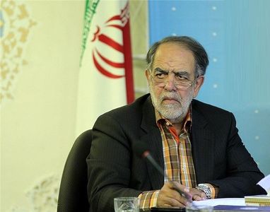 ترکان: قیمت ارز با فشار سیاسی ارزان نمی‌شود/ مشکلات اقتصادی از نقدینگی نشات می‌گیرد