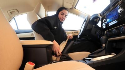 اولین زنانی که در عربستان گواهی‌نامه رانندگی گرفتند